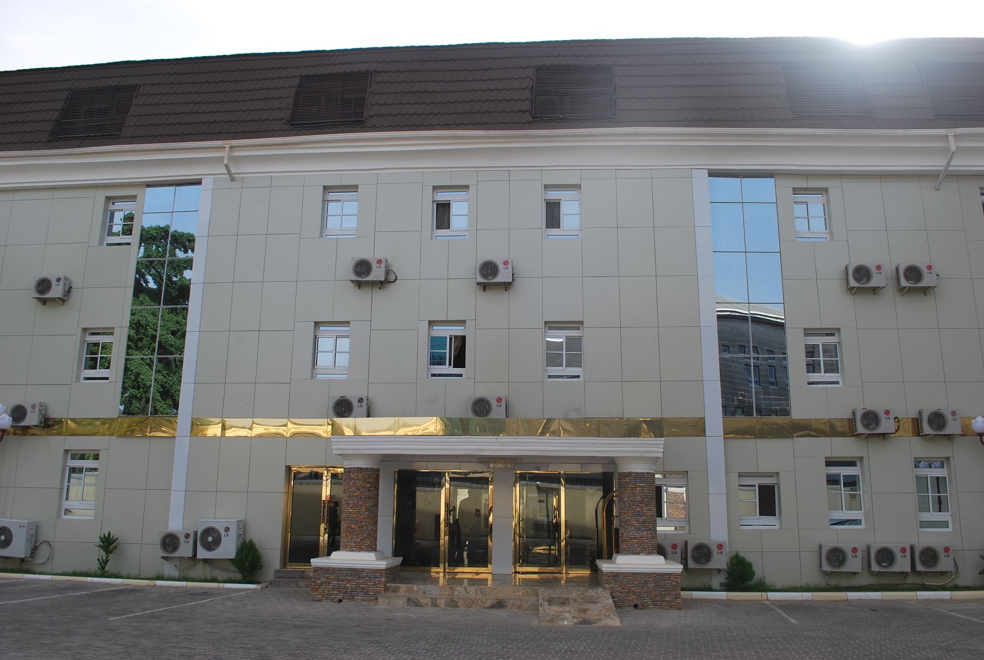 Immaculate Platinum Hotel Abuja Exterior photo